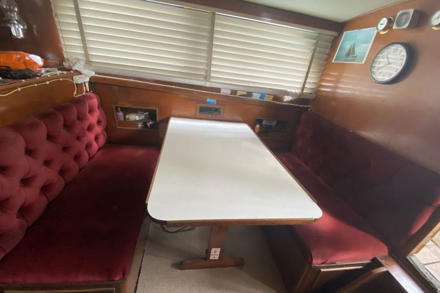 Dutch Steel Boat - saloon table and seating