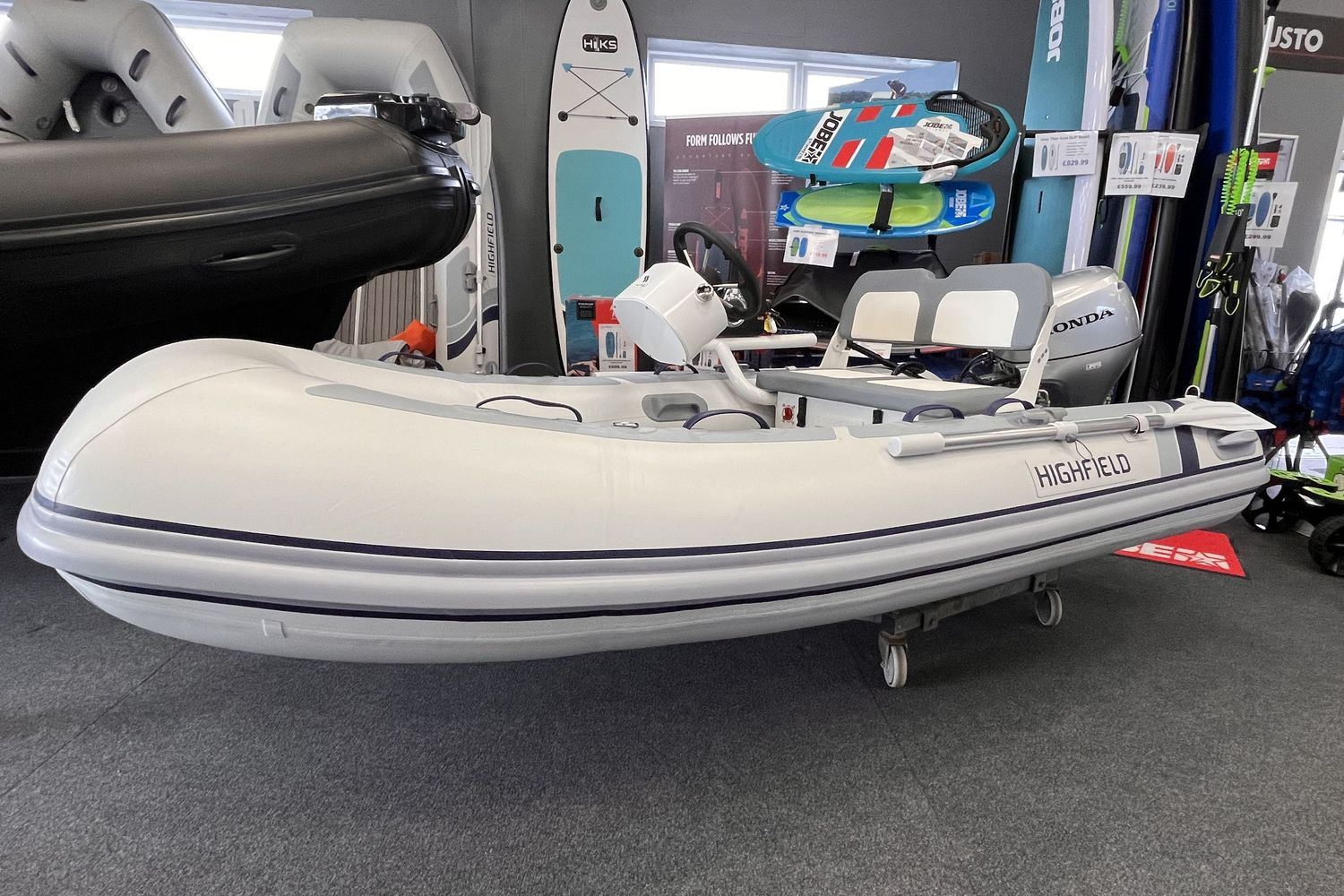 Highfield CL 310 – FCT console with Honda BF20 SRU | boats for sale