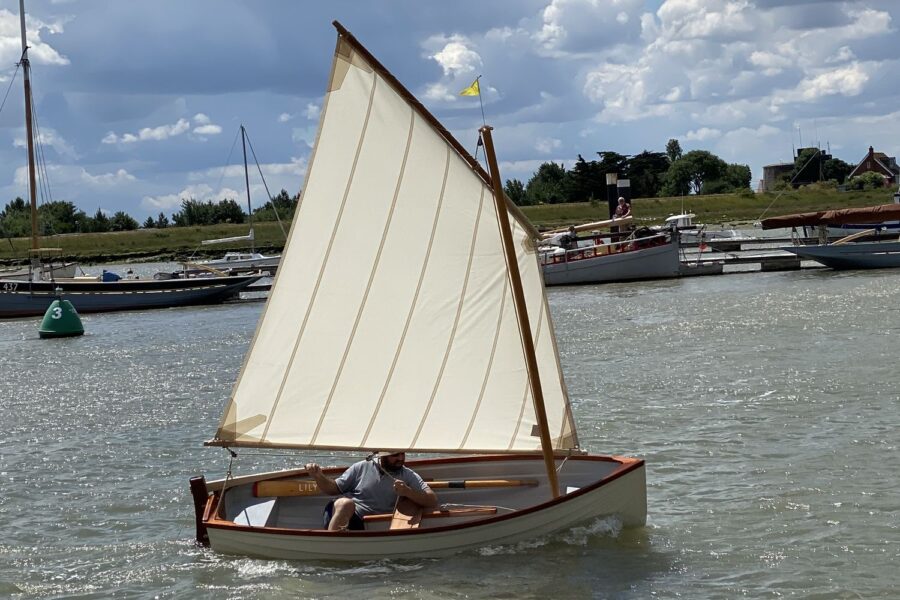 Classic sailing Dinghy