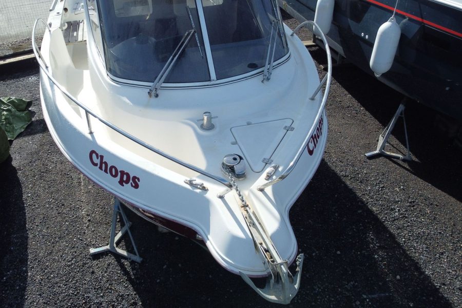 Arvor-230as-anchor