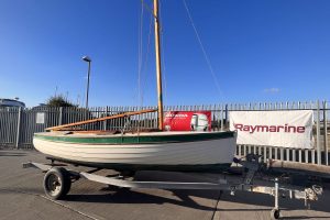 Clinker built sailing dinghy