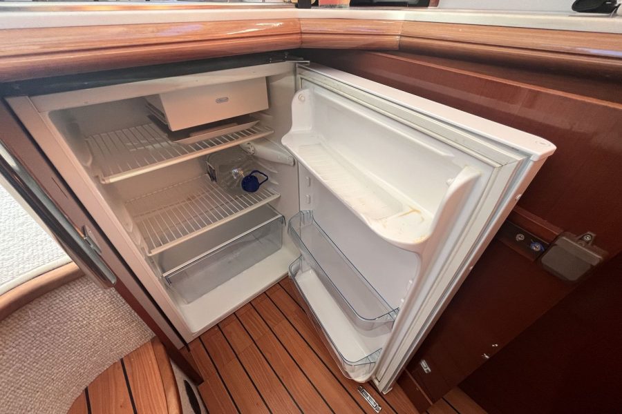 Prestige-36-fridge