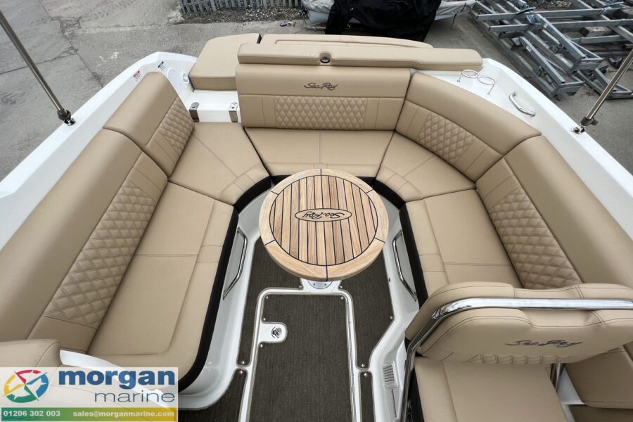 Sea Ray 250 SLX