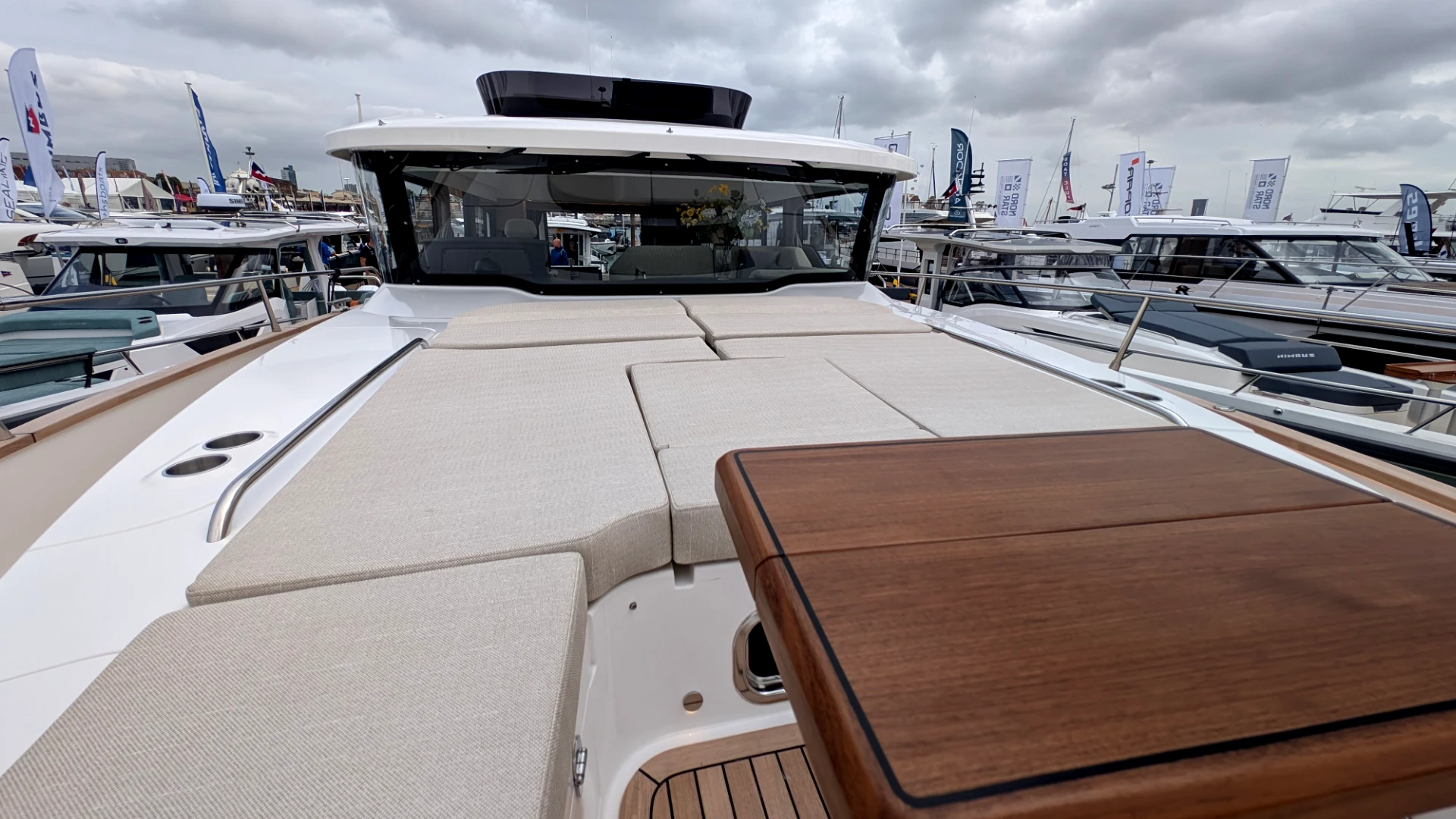 Nimbus 495 Flybridge - 45