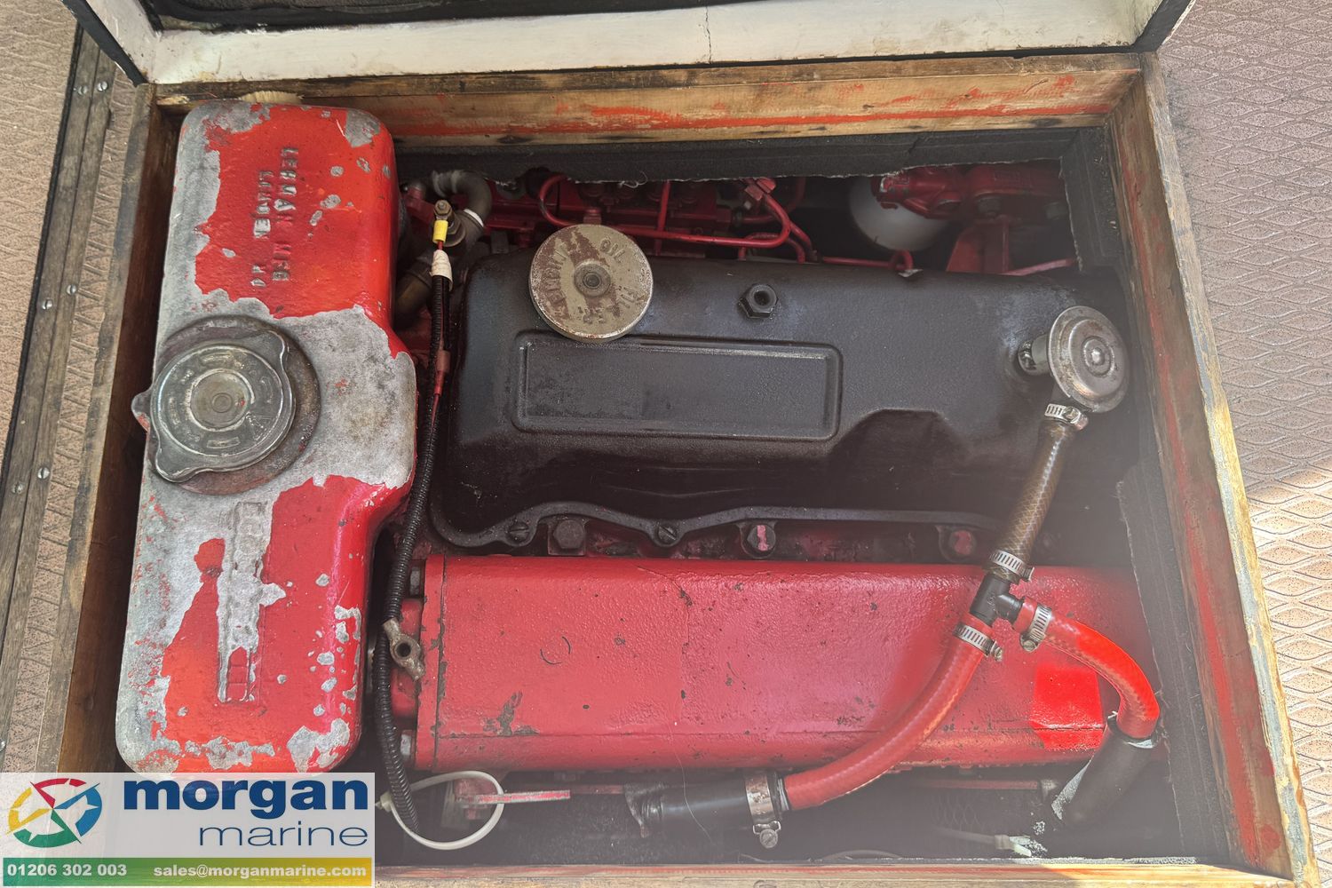 Aquastar 27 aft cabin