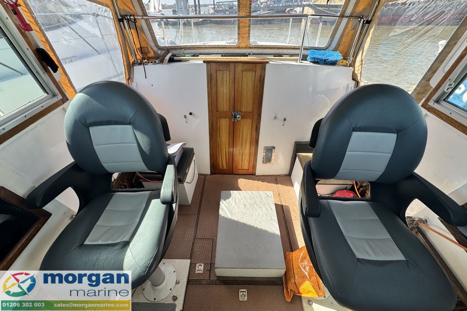 Aquastar 27 aft cabin