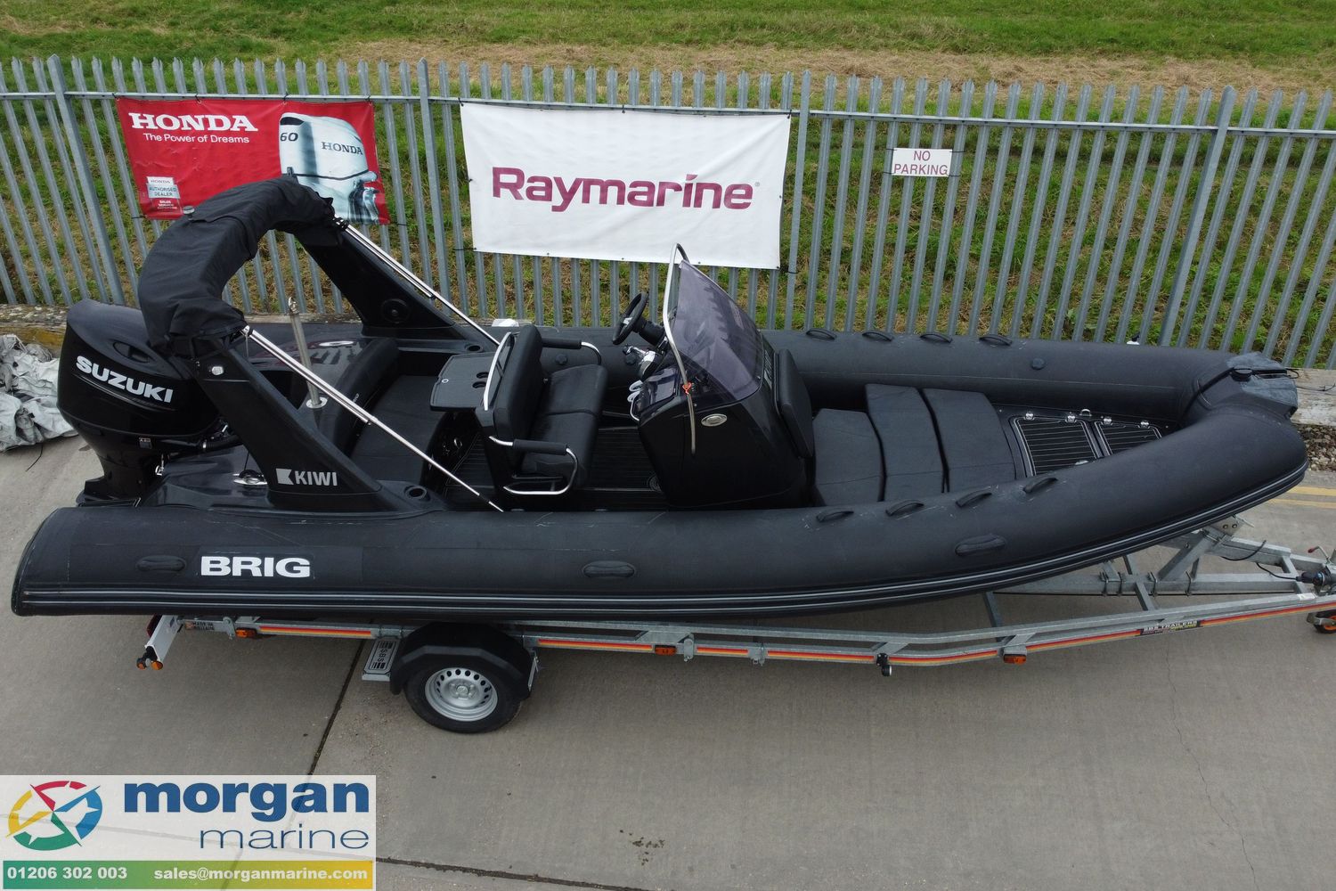 Brig Eagle 650 Carbon Black edition