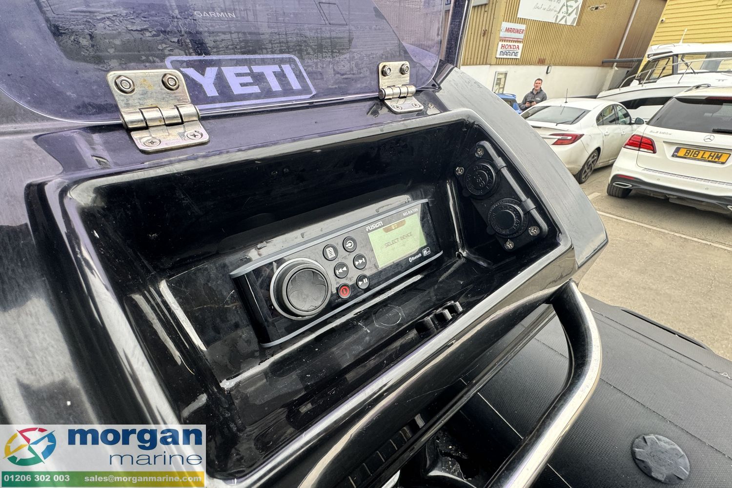 Brig Eagle 650 Carbon Black edition