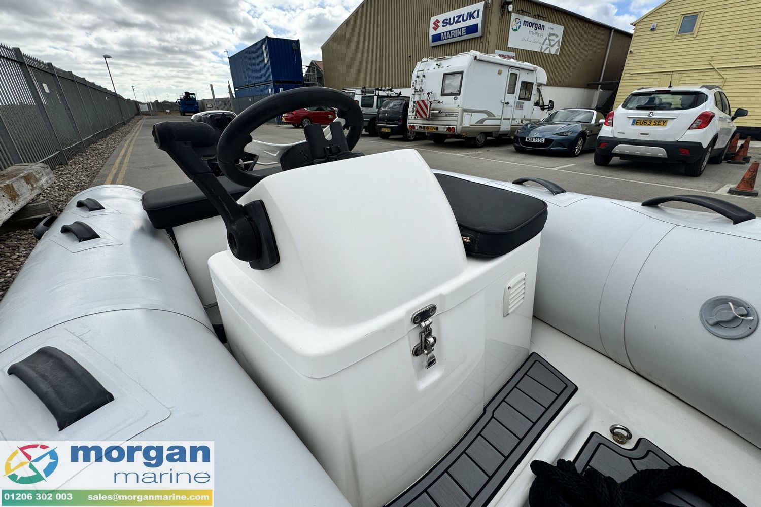 Brig F300 RIB