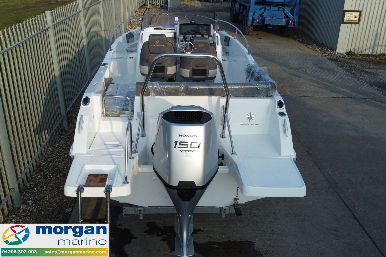Jeanneau Cap Camarat 6.5 CC – Series 3 – with must have options