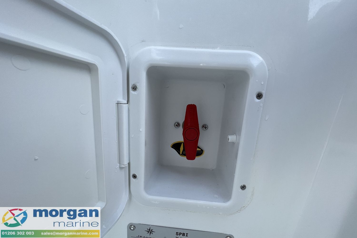 Jeanneau Cap Camarat 6.5 CC – Series 3 – with must have options
