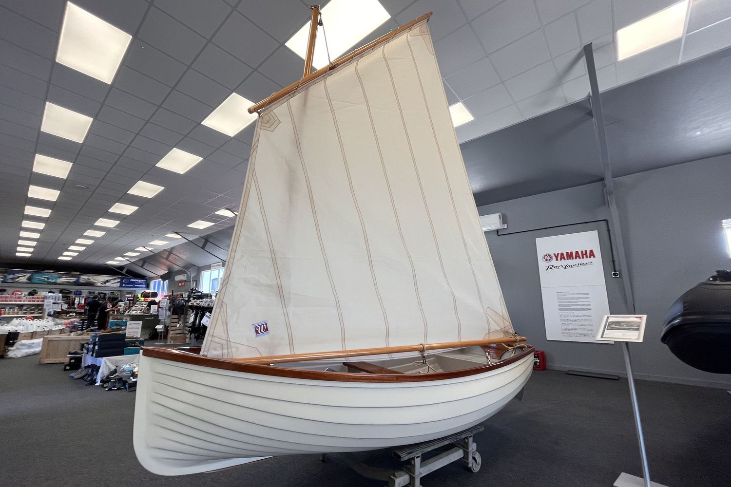 Classic sailing Dinghy