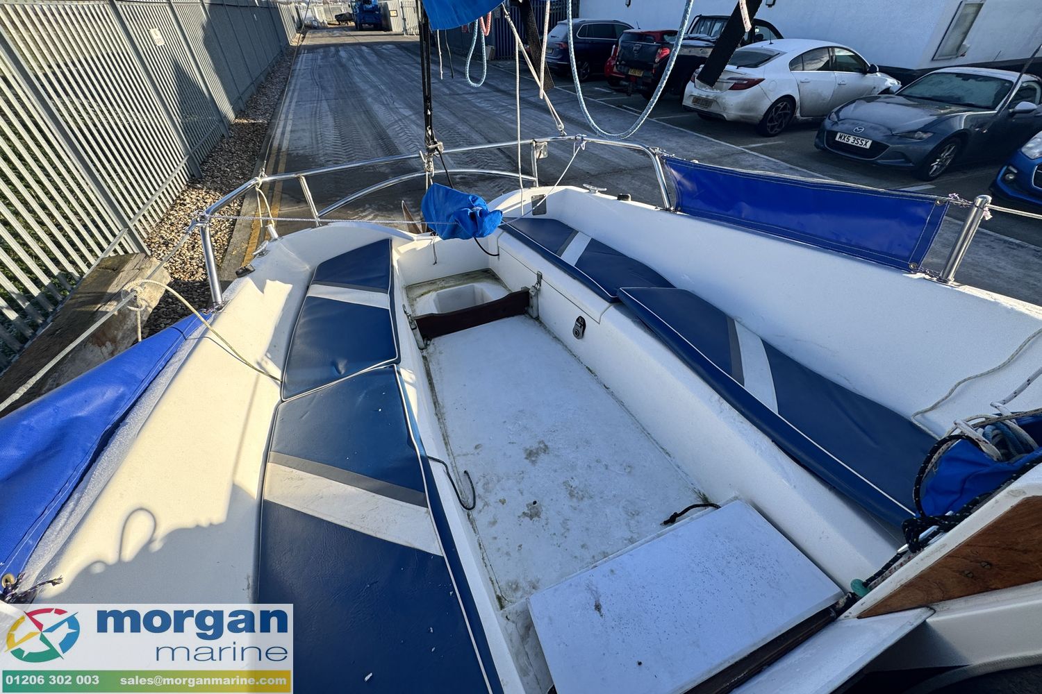 Eagle 525 lifting keel yacht