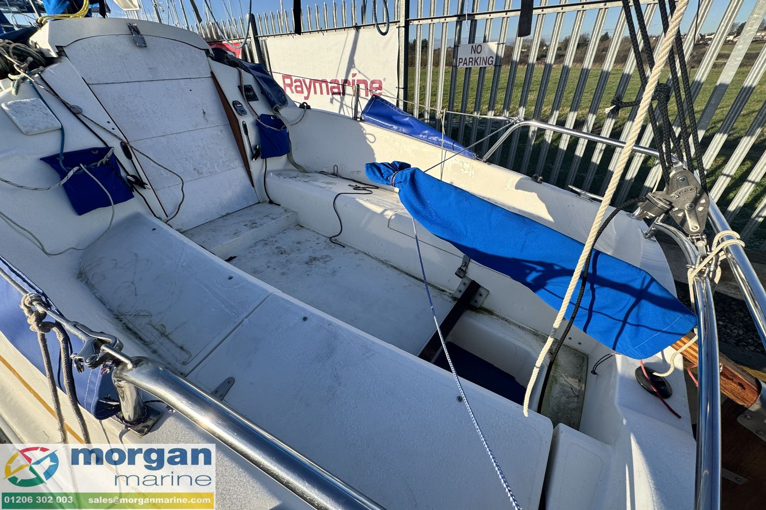 Eagle 525 lifting keel yacht