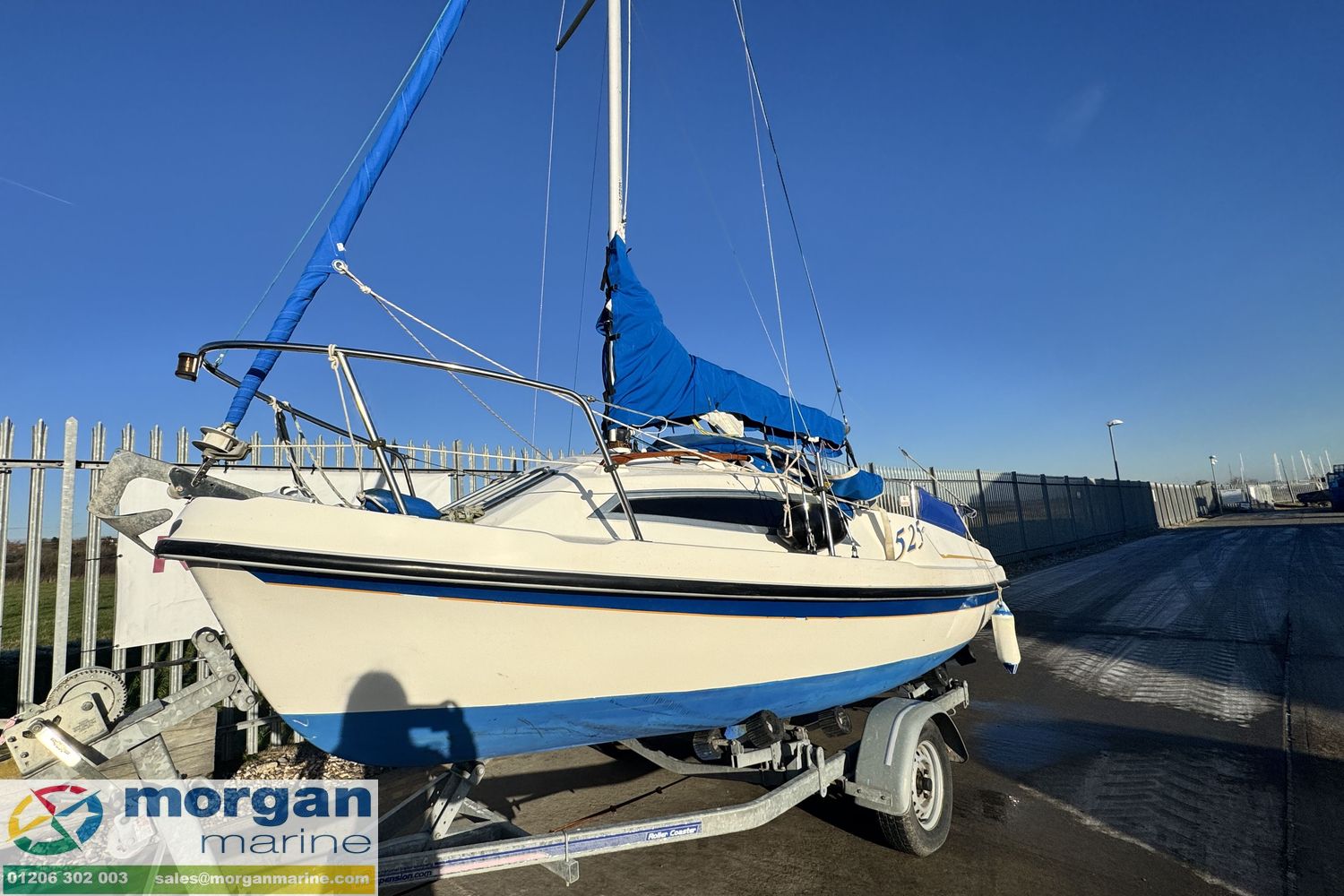 Eagle 525 lifting keel yacht