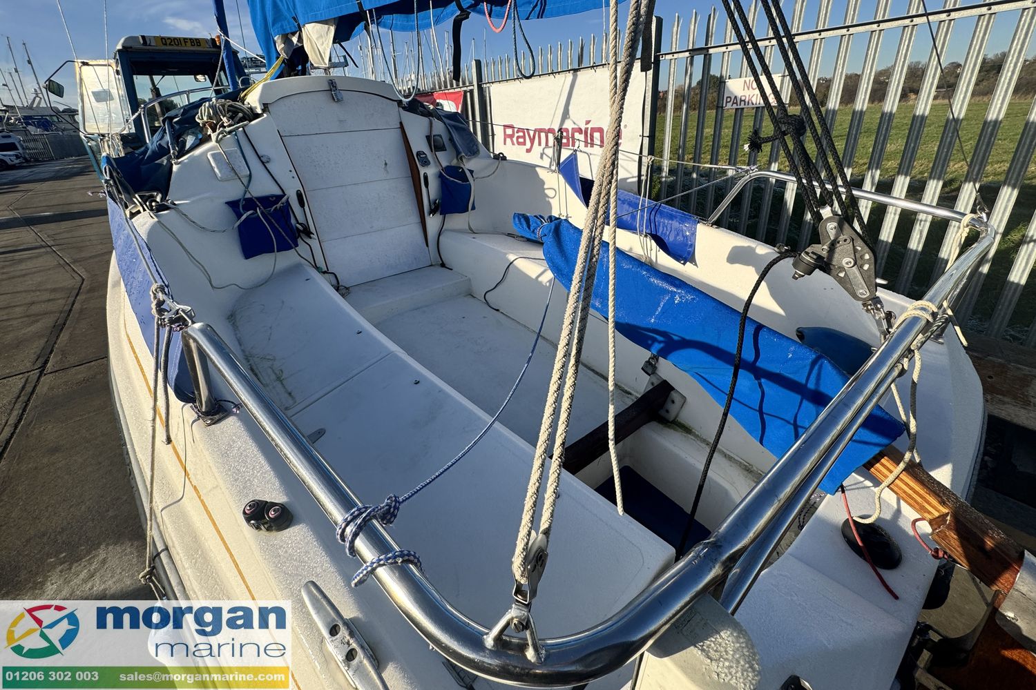 Eagle 525 lifting keel yacht
