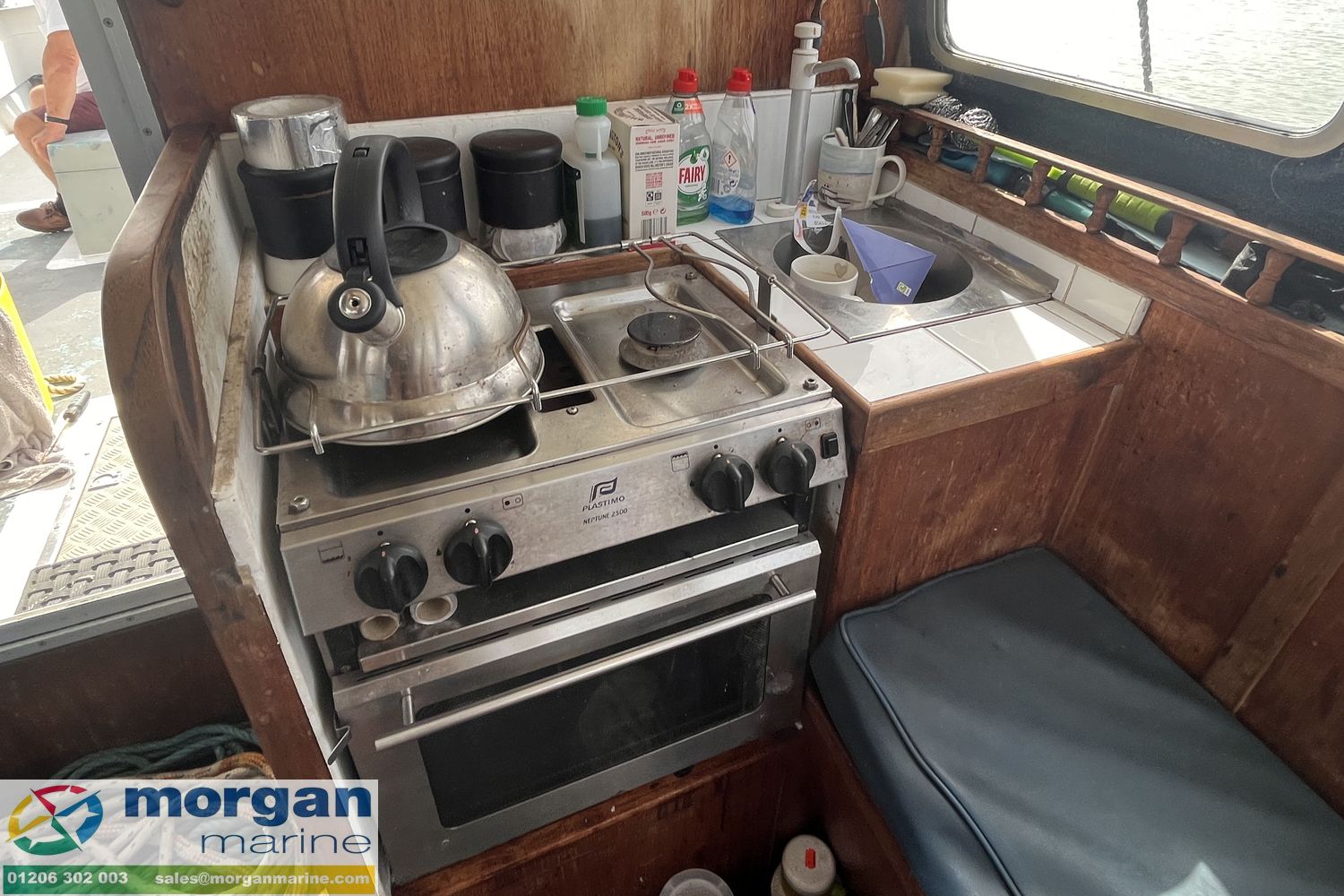 Procharter 36 GRP charter fishing boat - 11