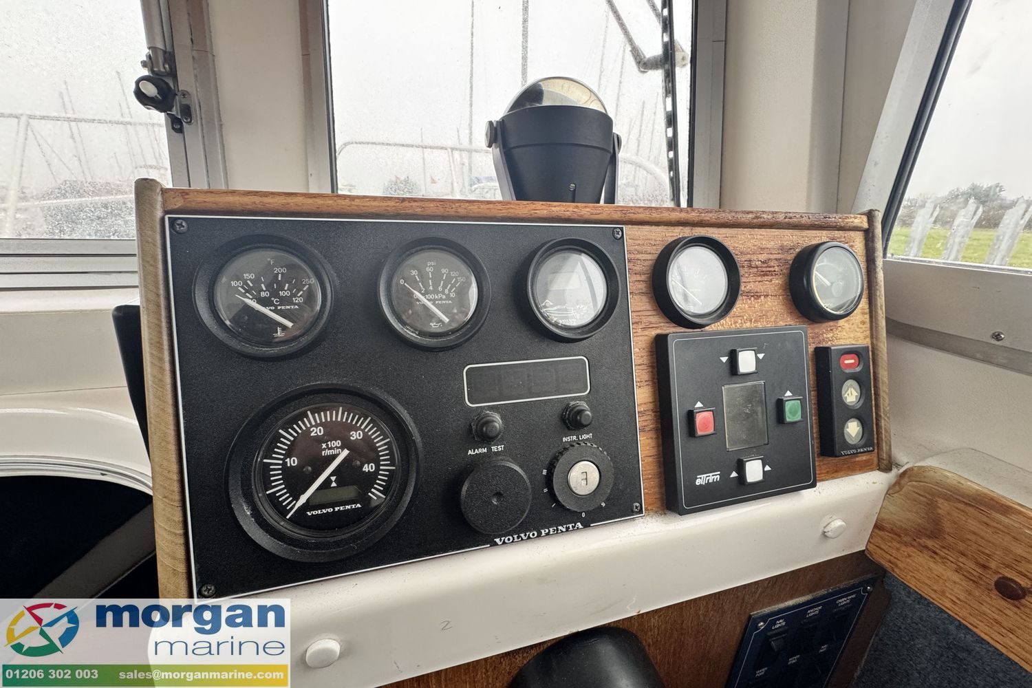 Hardy Fishing 24 Extended Wheelhouse