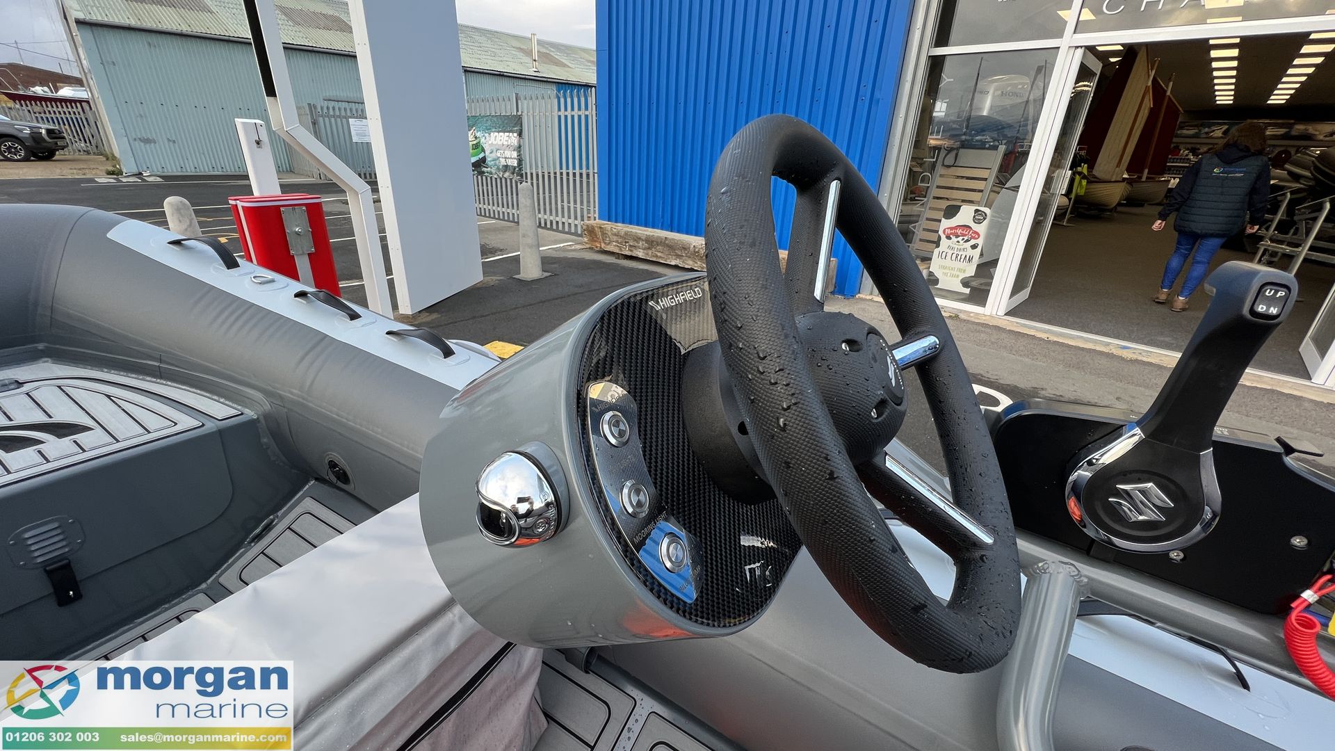 Highfield CL 380 – FCT console with Suzuki DF30 ATS - 8