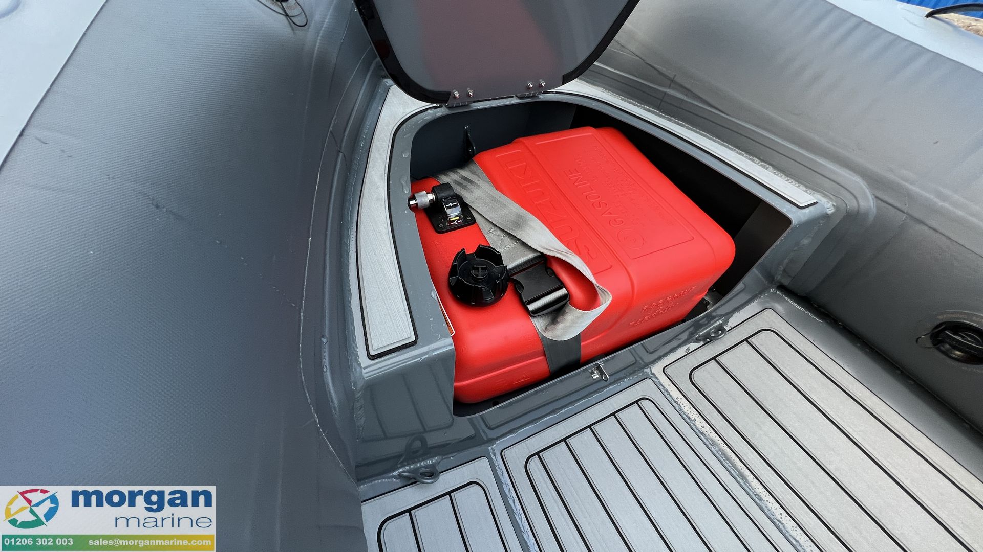 Highfield CL 380 – FCT console with Suzuki DF30 ATS - 9