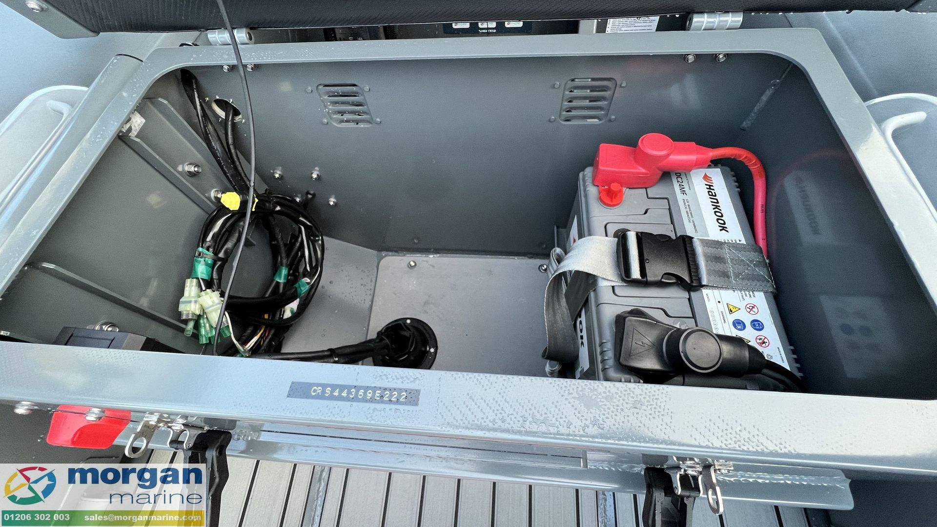 Highfield CL 380 – FCT console with Suzuki DF30 ATS - 11