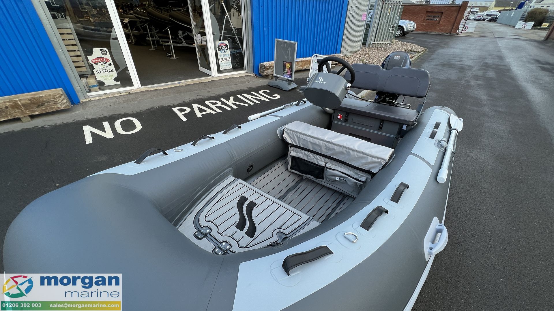 Highfield CL 380 – FCT console with Suzuki DF30 ATS - 4