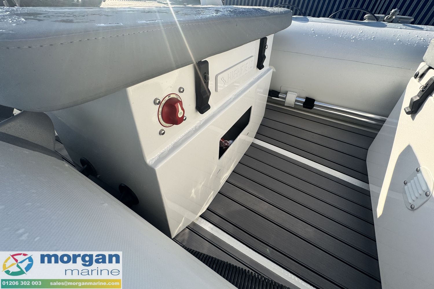 Highfield CL 380 – GT console with Suzuki DF30 ATS