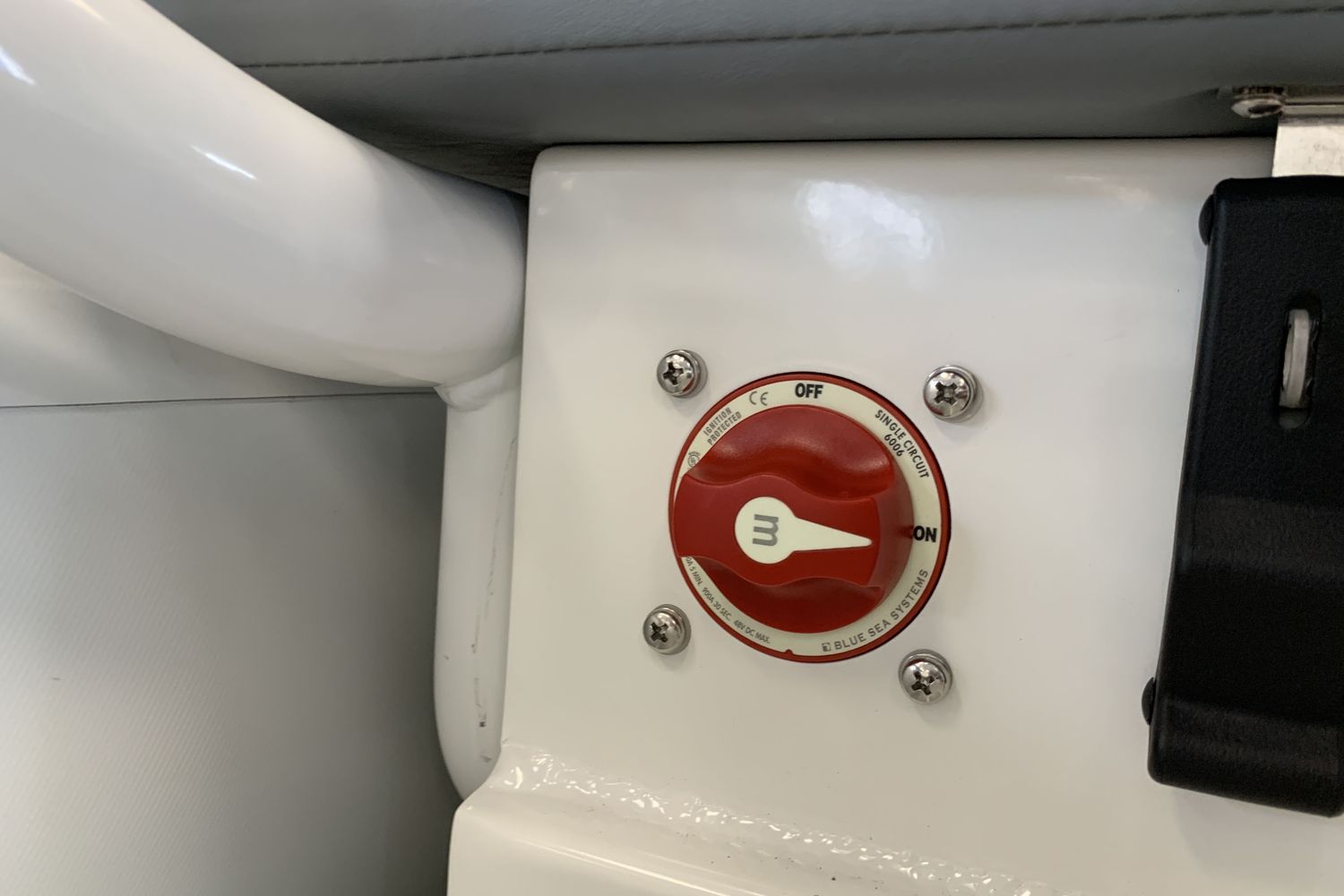 Highfield CL 310 – FCT console with Honda BF20 SRU