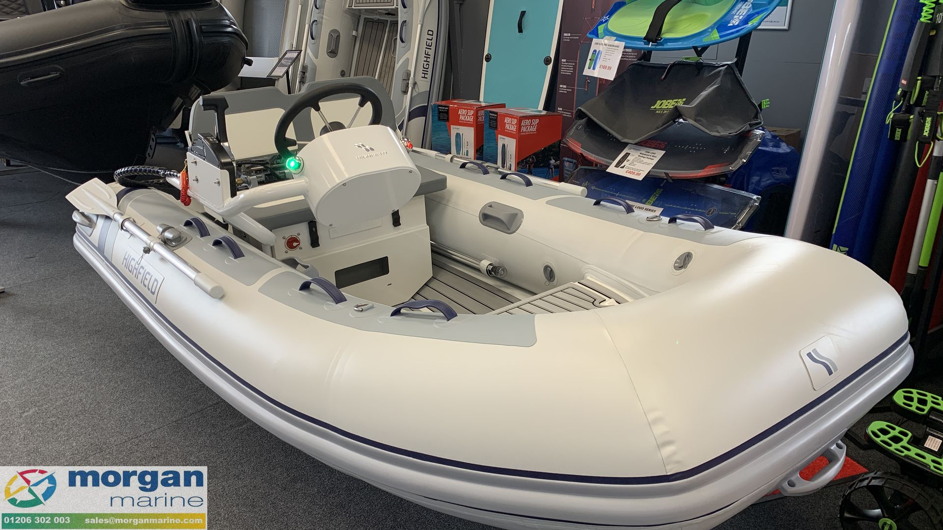 Highfield CL 310 – FCT console with Honda BF20 SRU - 2