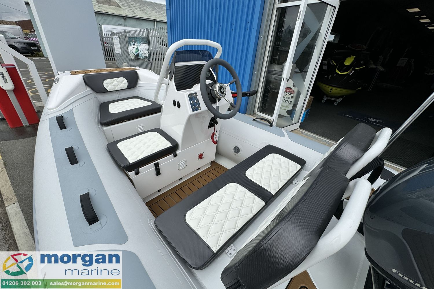 Highfield Sport 300 – with Yamaha F30 BETL