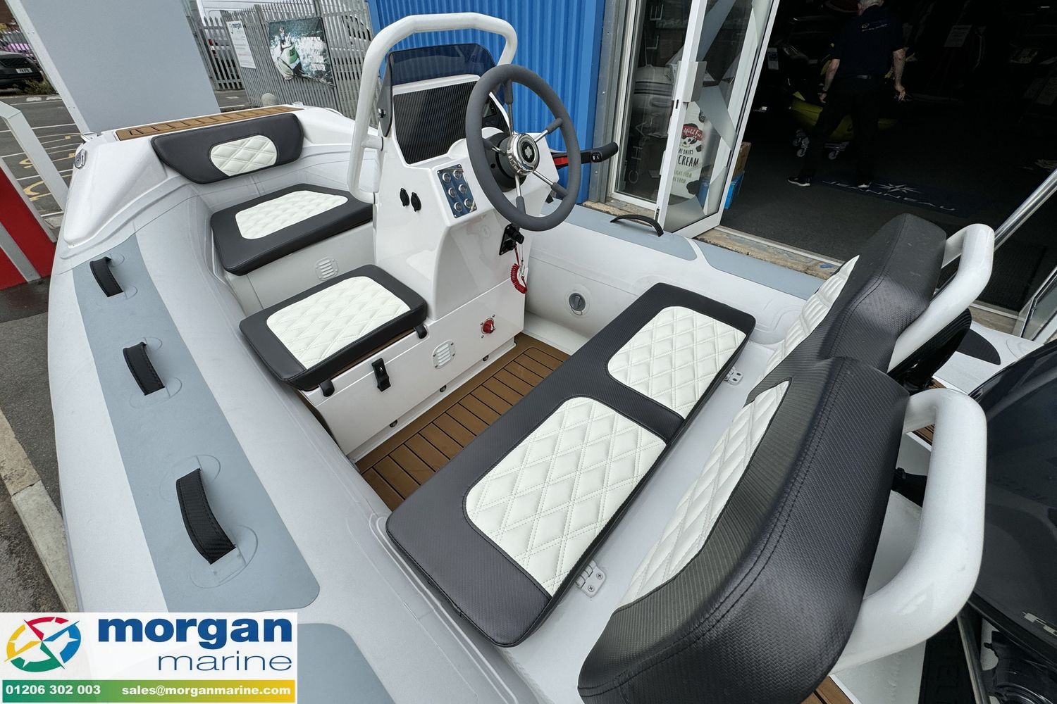 Highfield Sport 300 – with Yamaha F30 BETL