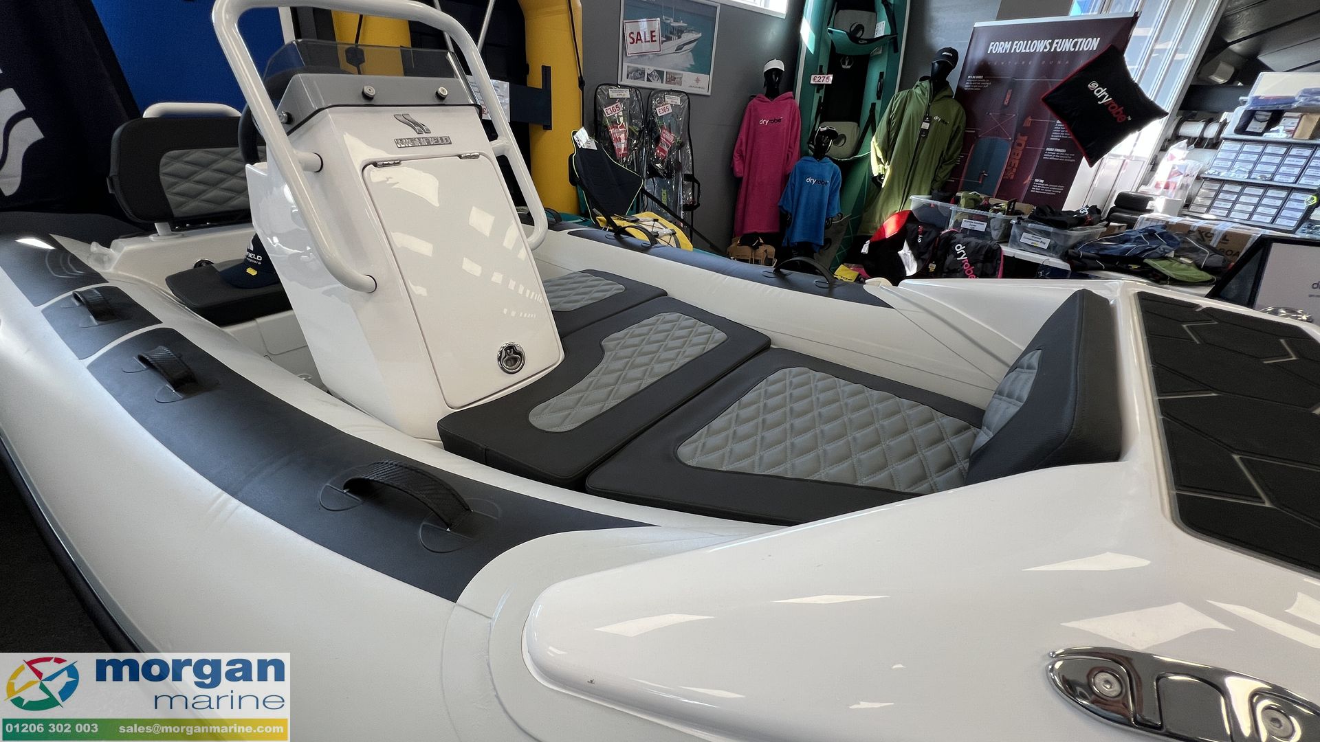 Highfield Sport 330 -