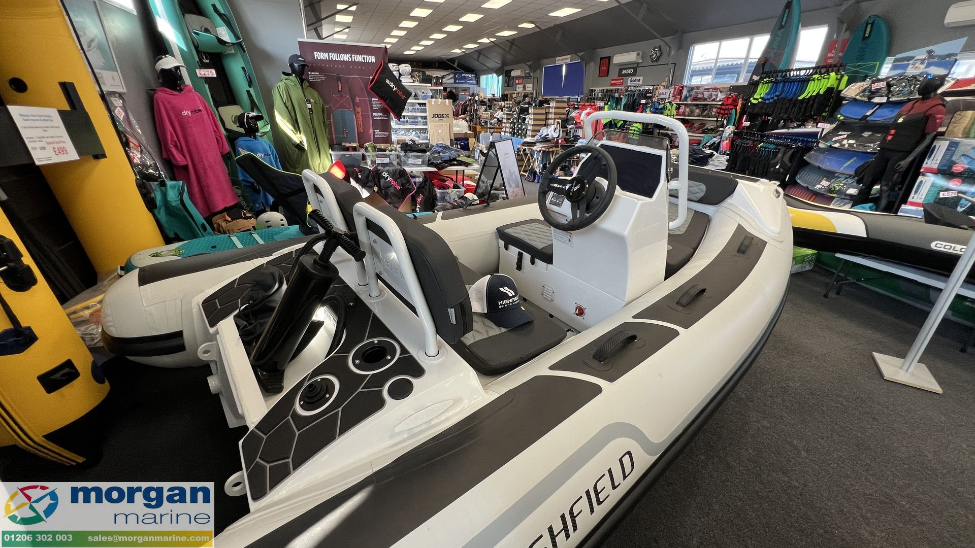 Highfield Sport 330 -
