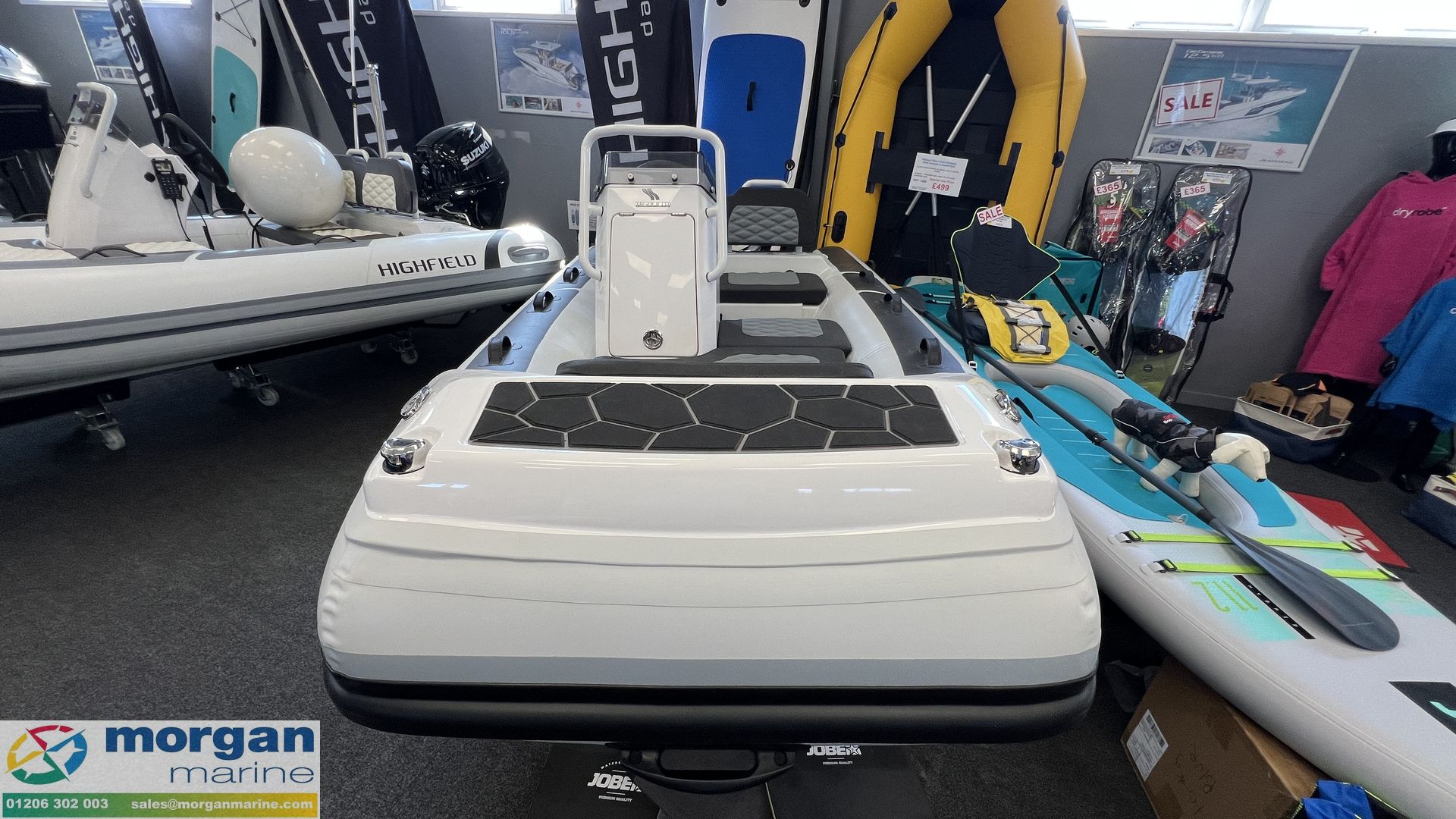 Highfield Sport 330 -