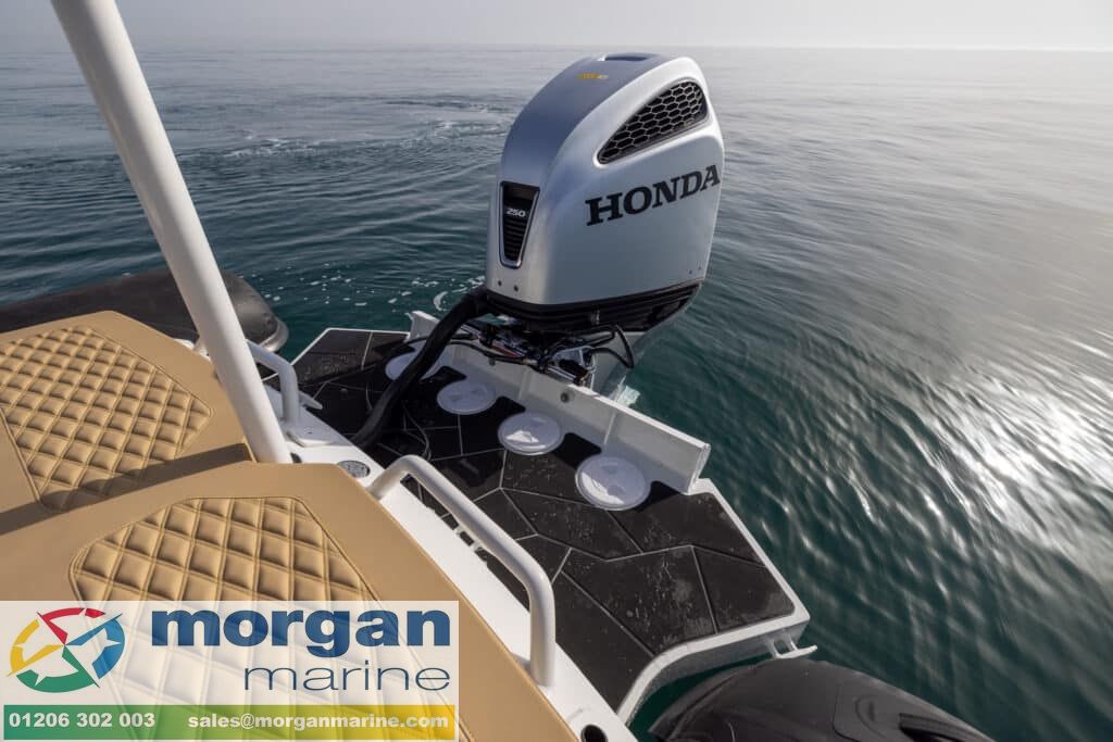 Highfield Sport 800 Hypalon – with Honda BF350 DBW