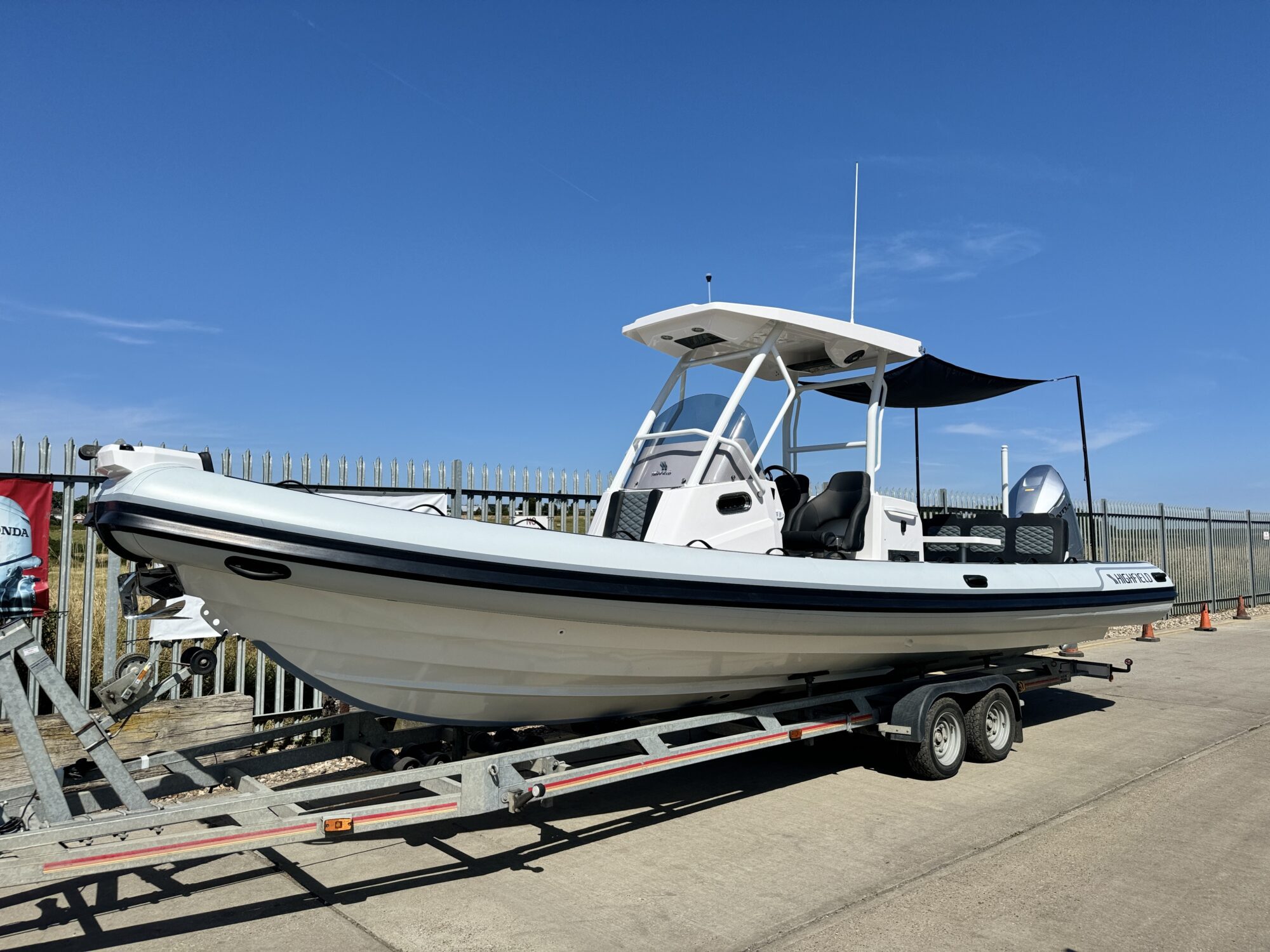 Highfield Sport 900 – with Honda BF350 DBW