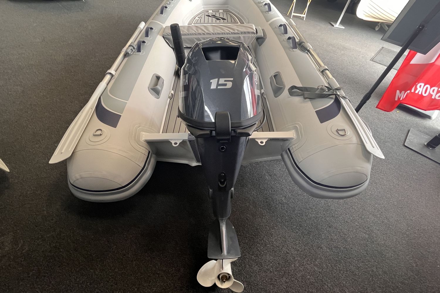 Highfield CL 310 with Yamaha F15 CMHS