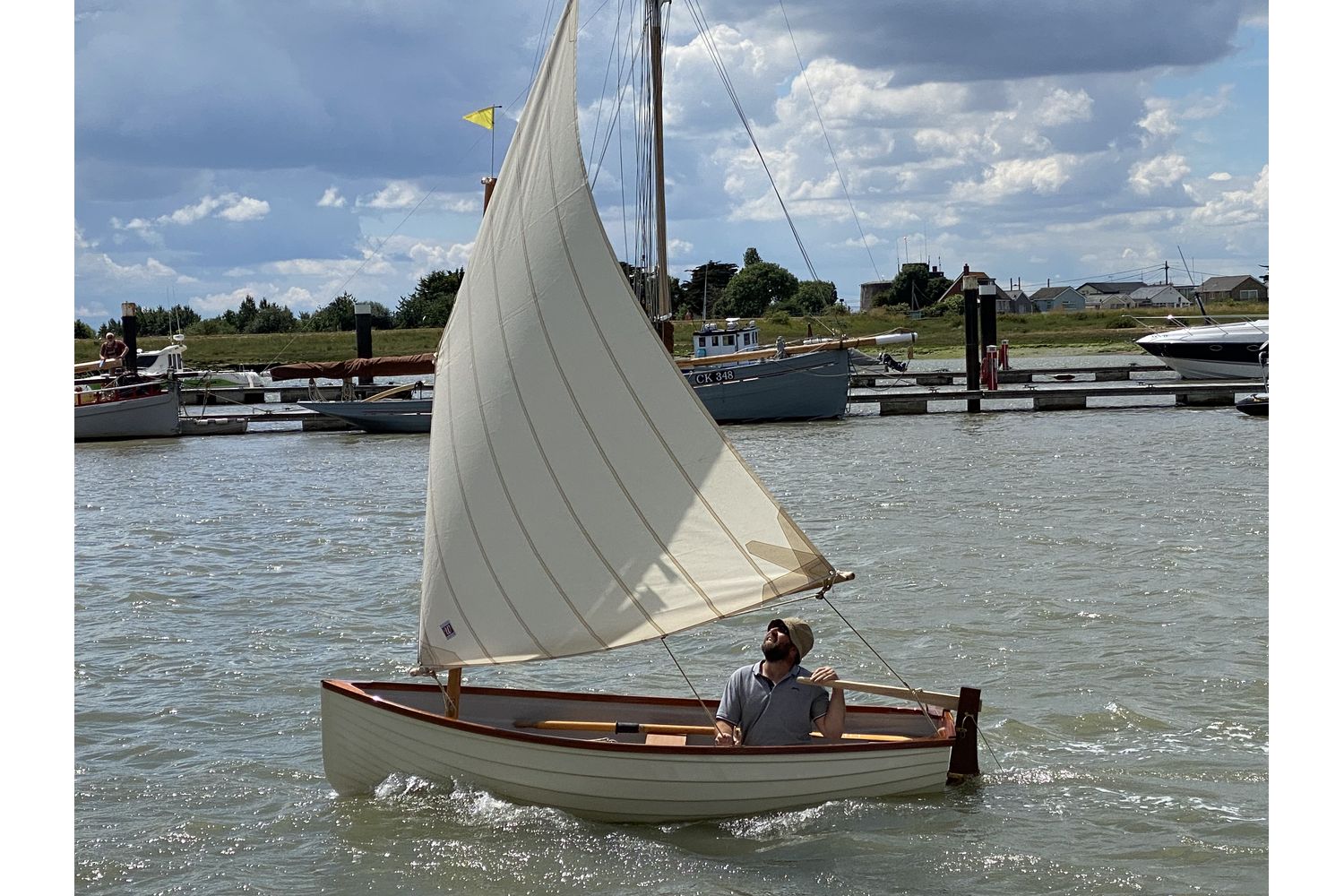 Classic sailing Dinghy