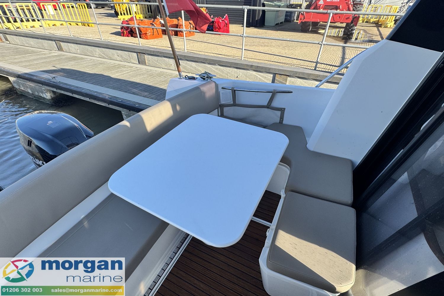 Jeanneau Merry Fisher 855