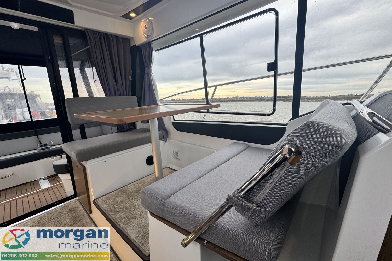 Jeanneau Merry Fisher 895