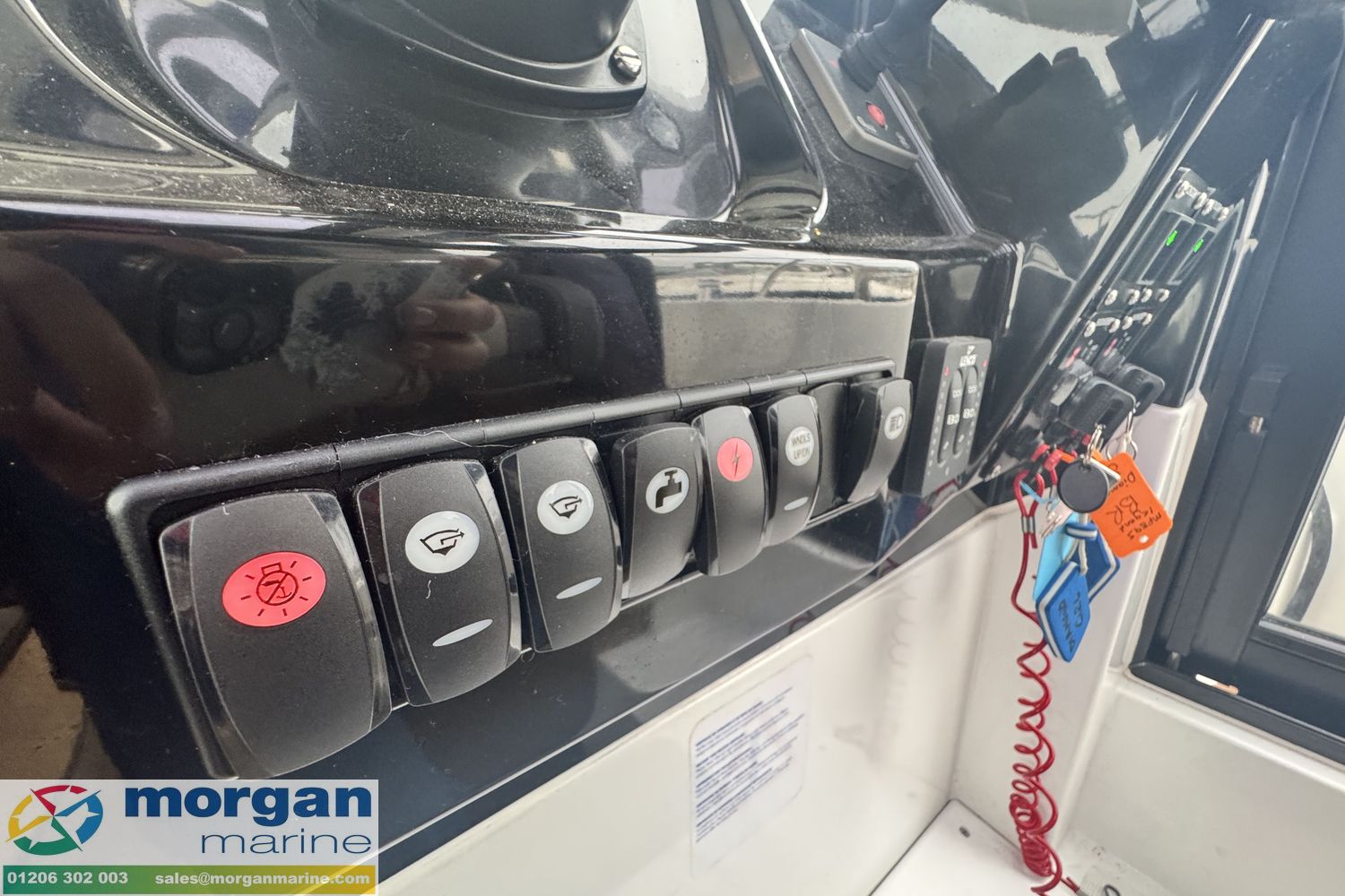 Jeanneau Merry Fisher 895