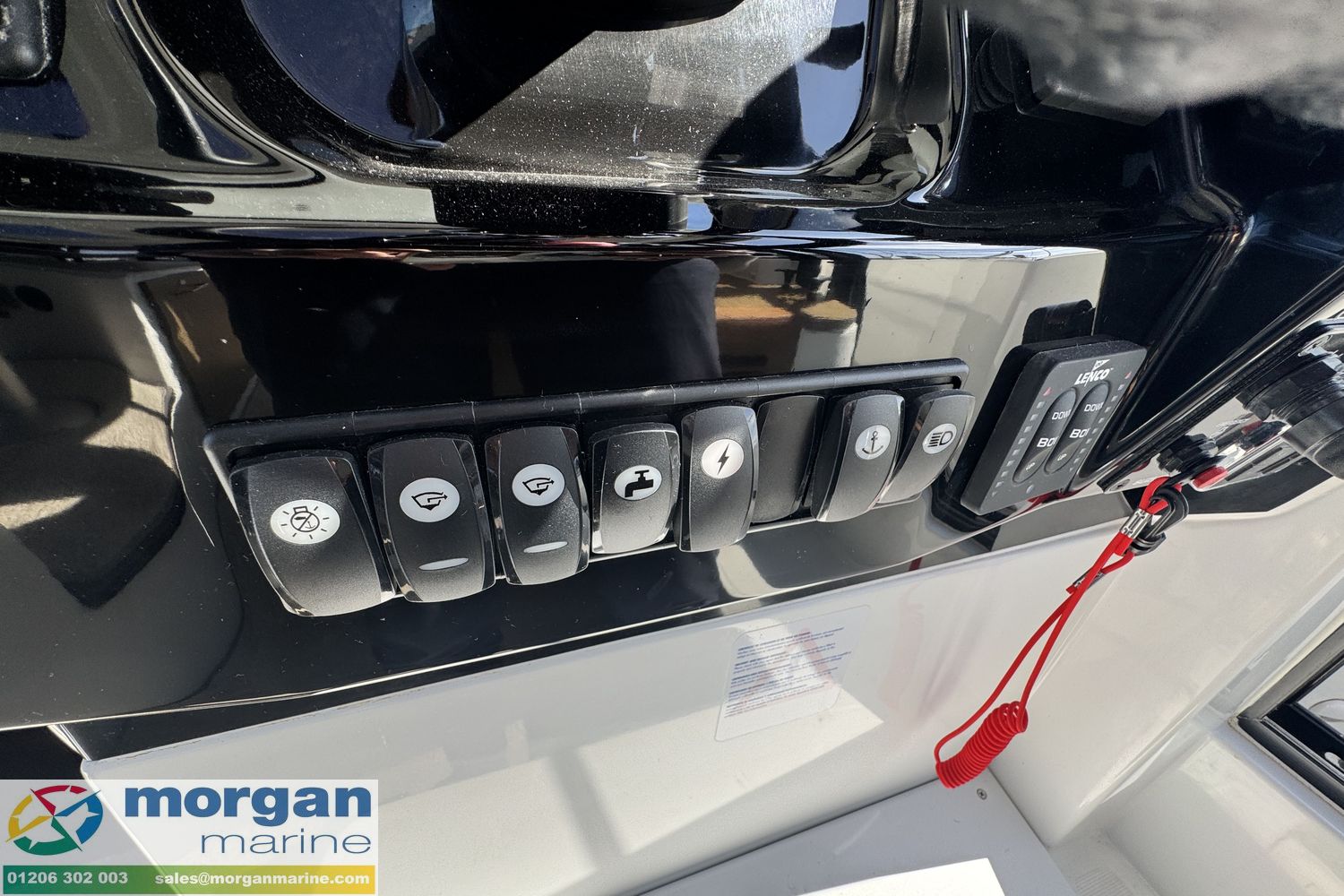 Jeanneau Merry Fisher 895 Offshore - 27