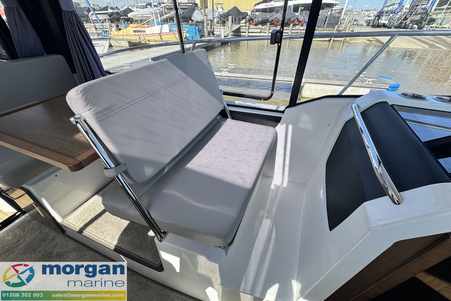 Jeanneau Merry Fisher 895 Offshore - 19