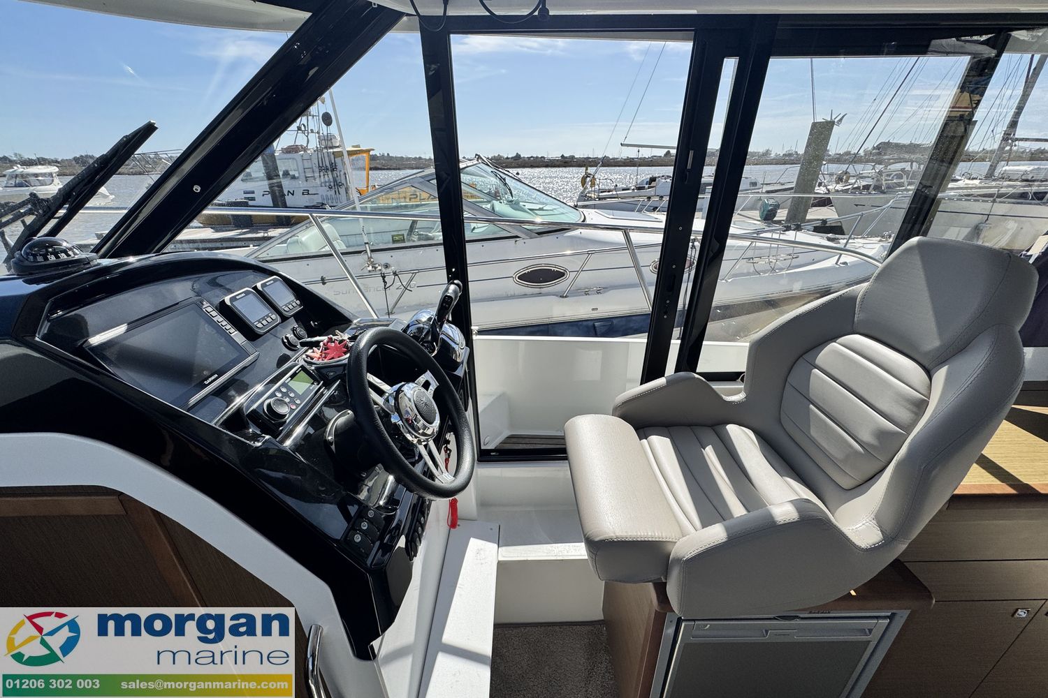 Jeanneau Merry Fisher 895 Offshore - 35