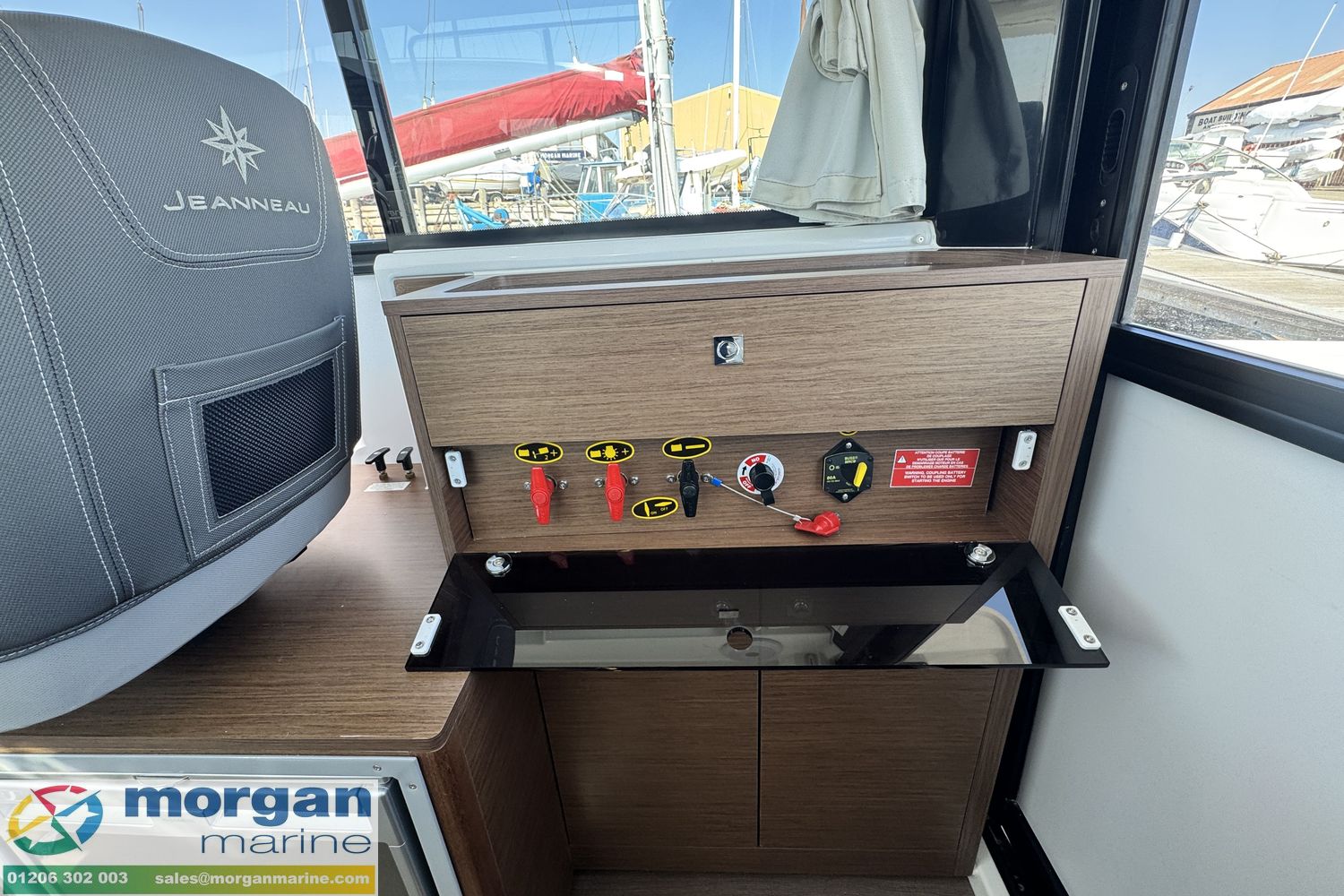 Jeanneau Merry Fisher 895 Sport