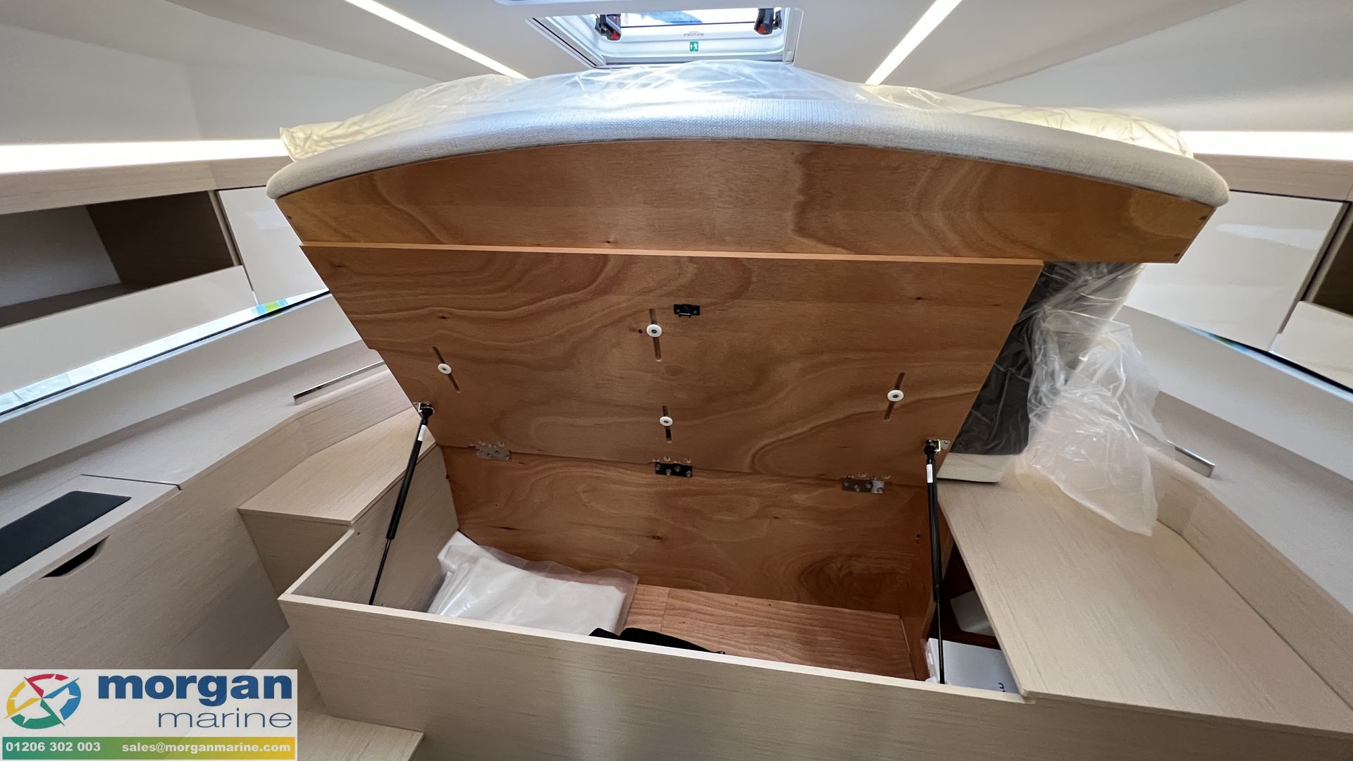 Jeanneau NC 37 – highest Spec in the UK