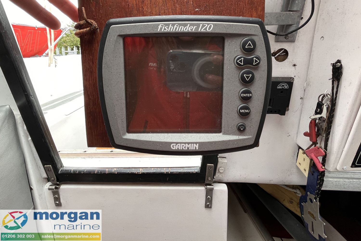 Leisure 23 sailing yacht