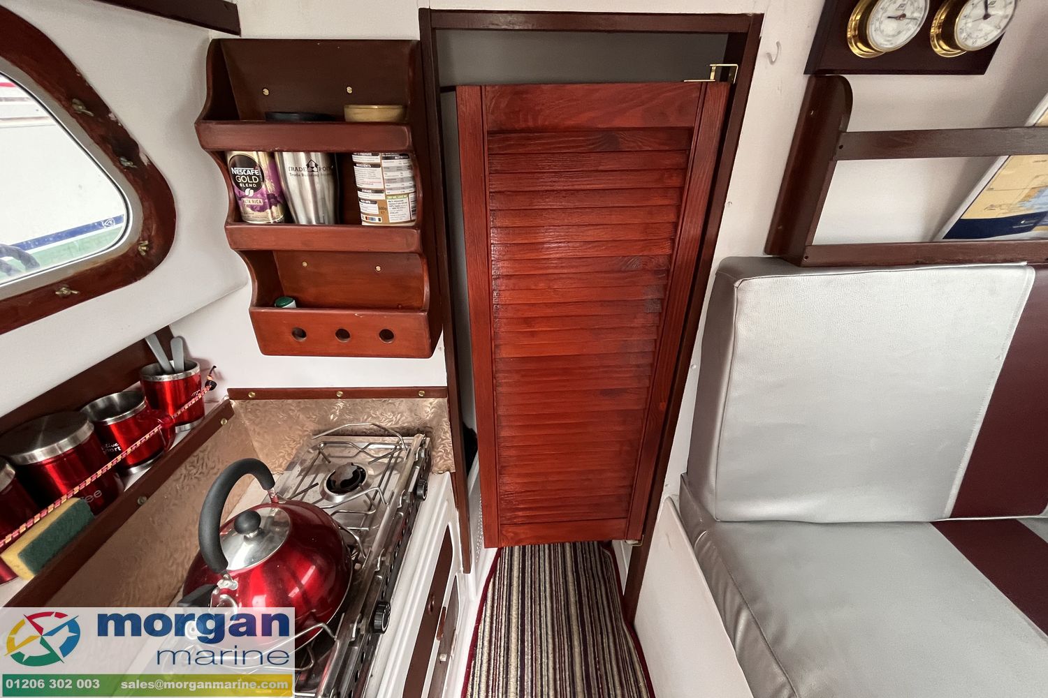 Leisure 23 sailing yacht