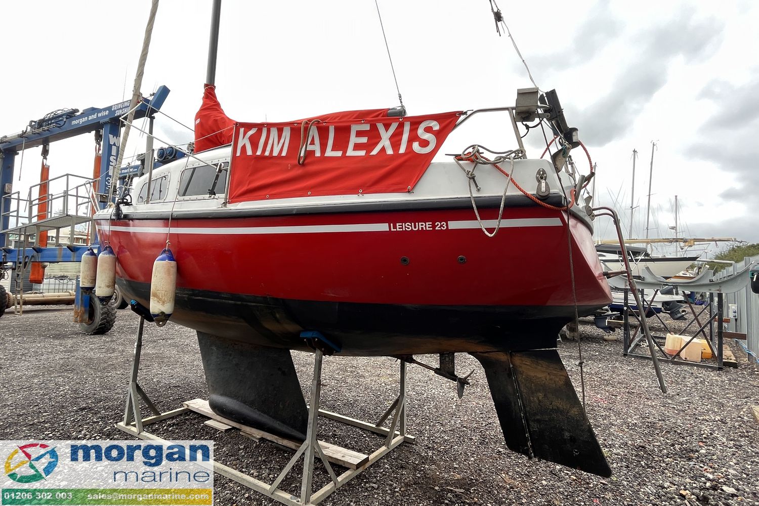 Leisure 23 sailing yacht