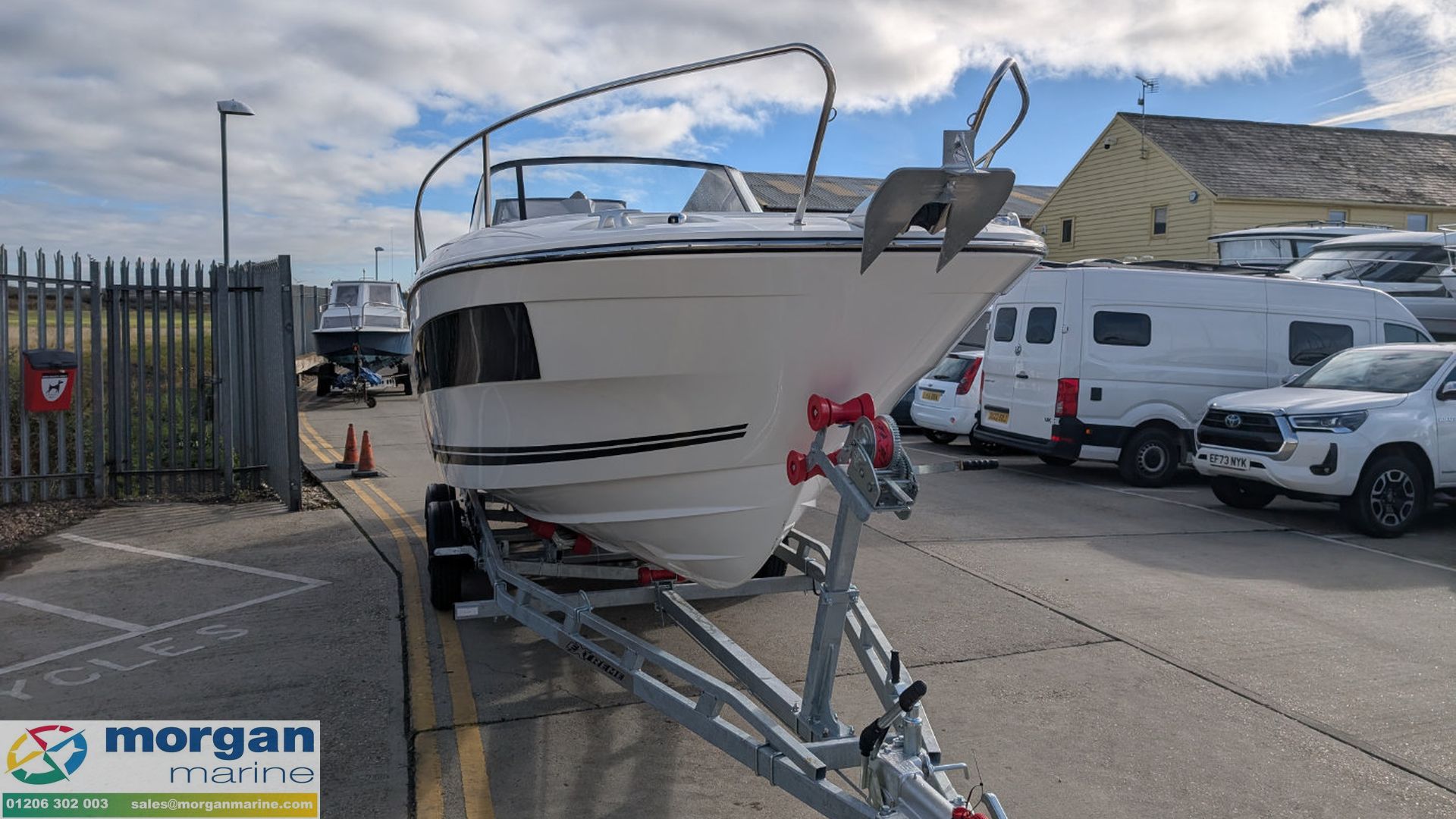 Jeanneau Cap Camarat 7.5 WA – with must have options